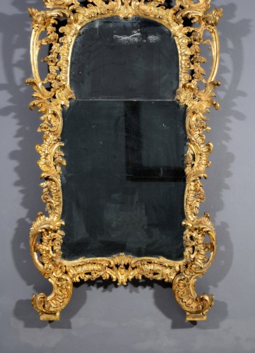 Antiquités - Miroir baroque en bois sculpté et doré à la Mecca, Italie milieu du XVIIIe siècle