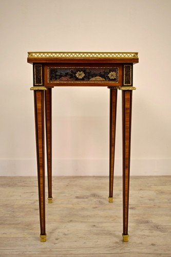 19th century - wood coffee table, chinoiserie lacquer and gilt bronze, 19th century France