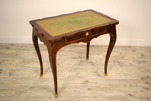 18th, paved and inlaid wood Italian Writing Desk - Furniture Style Louis XV
