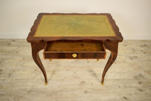 18th, paved and inlaid wood Italian Writing Desk - 