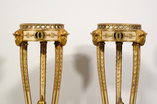 Louis XVI - 18th Century, Pair Of Italian Neoclassical Table Gueridon