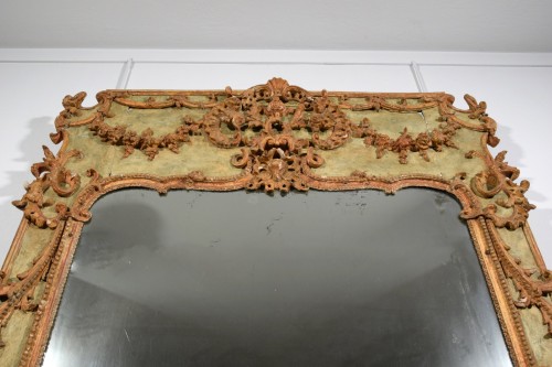 Grand miroir baroque italien du XVIIIe siècle en bois et pastiglia laqué - Louis XV