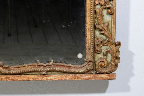 Antiquités - Grand miroir baroque italien du XVIIIe siècle en bois et pastiglia laqué