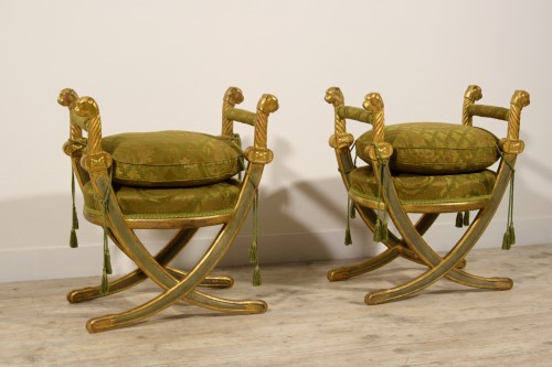 20th Century, Pair Of Italian Neoclassical Style Lacquered Gilt Wood stools - 