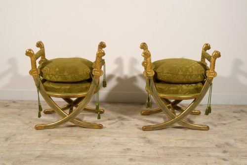 20th Century, Pair Of Italian Neoclassical Style Lacquered Gilt Wood stools - 