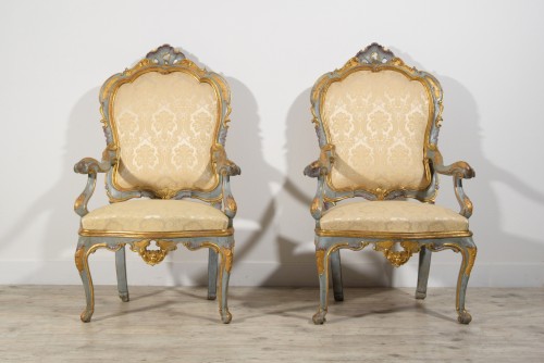 Paire de fauteuils vénitiens du XVIIIe siècle en bois sculpté doré et laqué - Brozzetti Antichità
