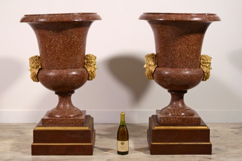 20th Century, Pair Of Italian Lacquered Bronze Vases, Neoclassical Style - 