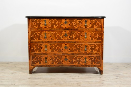 Mobilier Commode - Commode en placage et marqueterie, Piémont 1ere moitié du XVIIIe siècle