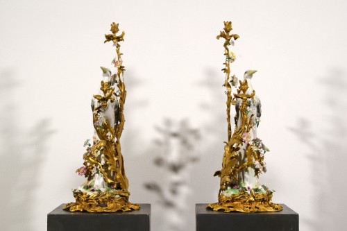 Antiquités - 19th Century Pair of French Large Gilt Bronze and Porcelain Candelabras 