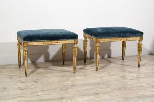 Late 18th Century, Pair of Naples Neoclassical Stools  - 