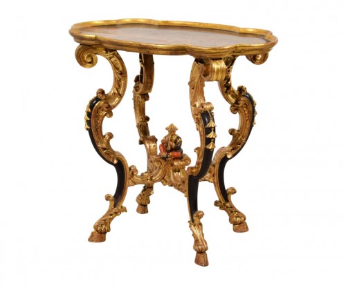 18TH century, Italian Baroque Lacquered Wood Center Table