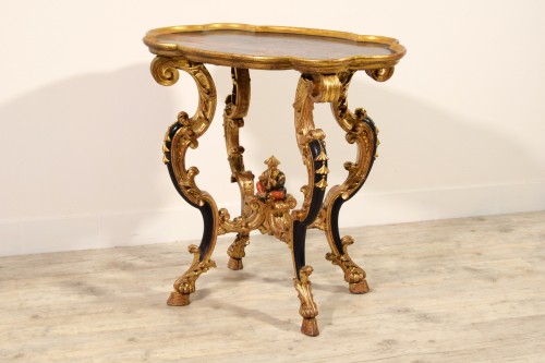 18TH century, Italian Baroque Lacquered Wood Center Table - Furniture Style Louis XV
