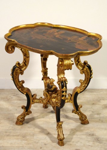 Antiquités - 18TH century, Italian Baroque Lacquered Wood Center Table