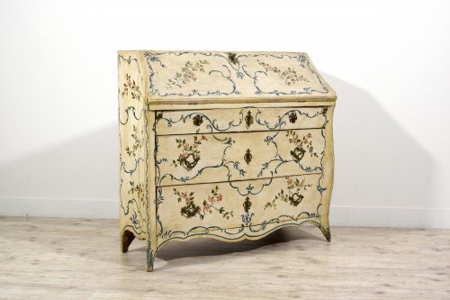 Mid-18th Century, Italian Rococo Lacquered Wood Drop-Front Chest of Drawers - Furniture Style Louis XV