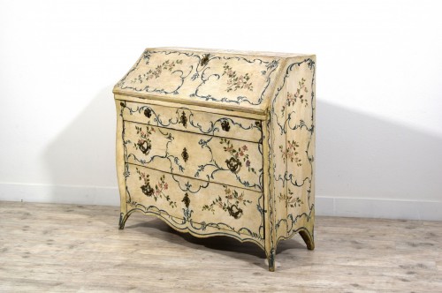 Mid-18th Century, Italian Rococo Lacquered Wood Drop-Front Chest of Drawers - 