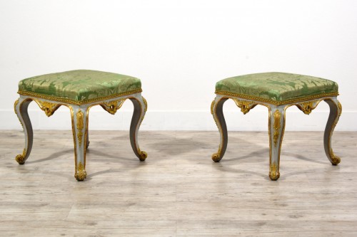 Antiquités - 18th century, Italian Pair of Rococo Lacquered and Gilt Wood Stools