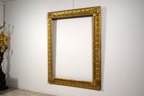 XVIIIe siècle - Paire de miroirs en bois sculpté et doré, Toscane milieu du XVIIIe siècle