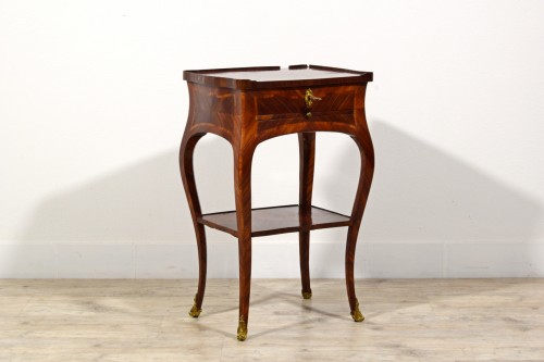 Furniture  - Center table in veneered wood, Genoa, Barocchetto period, mid 18th century