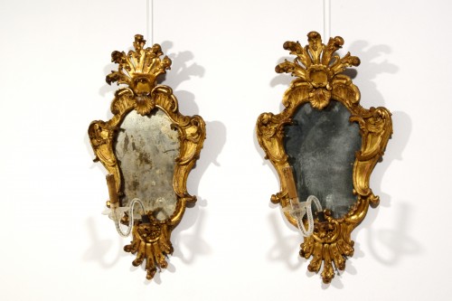 Pair of Baroque mirrors in carved and gilded wood, Italy 18th century - 