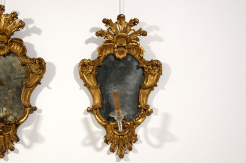 Antiquités - Pair of Baroque mirrors in carved and gilded wood, Italy 18th century