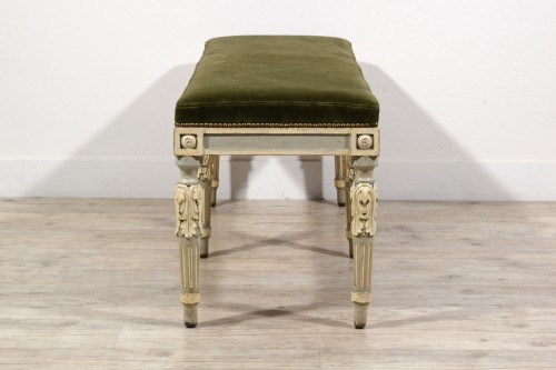 18th century - Neoclassical Lacquered Wood Bench, Piedmont, Late 18th Century