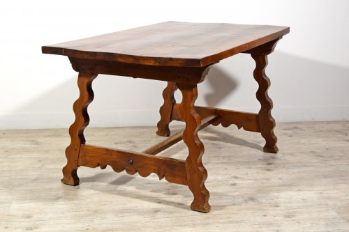17th century - Carved Solid Walnut Side Table, Northern Italy Late 17th Century
