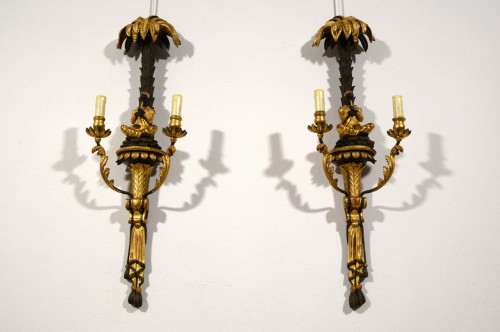 Antiquités - Paire d’appliques en bois laqué et doré, Toscane début 20e siècle