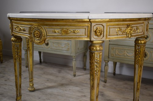 Mobilier Console - Console néo-classique en demi-lune laquée et dorée, Naples XVIIIe siècle