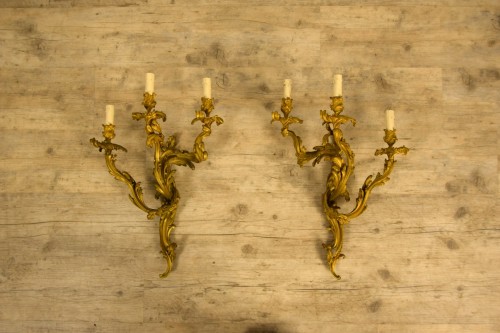 Pair Of  Wall Lamps In Gilded Bronze With Three Lights, Louis XV Style - Napoléon III