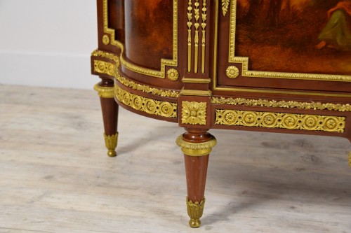 Antiquités - 19th century, Mahogany and Gilt Bronze French Showcase 