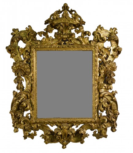 18th Century, Italian Baroque Gilt wood Mirror