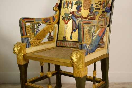 Antiquités - 20th Century, Pair Of Lacquered Giltwood Armchairs In Egyptian Style
