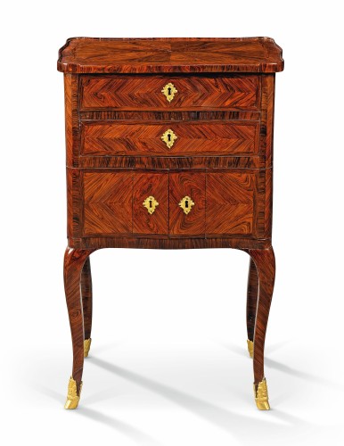 Meuble chiffonier en bois de violette - Italie, Turin XVIIe siècle - Mobilier Style Louis XV