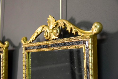 Louis XVI - 18th Century, Pair Of Italian Neoclassical Carved And Gilded Wood Mirrors