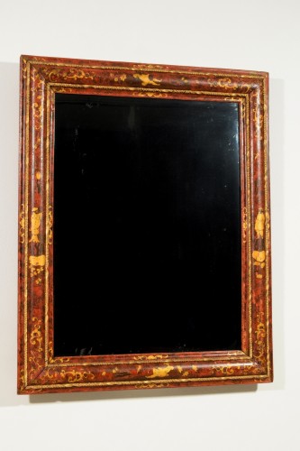 18th Century, Venetian Wood Mirror lacquered with Chinoiserie - 