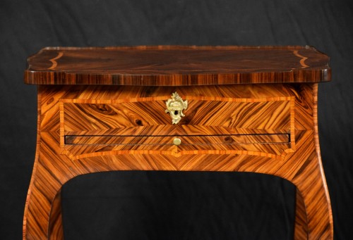 18th century - 18th Century, Italian (Genoa) Louis XV Violet Wood Coffee Table
