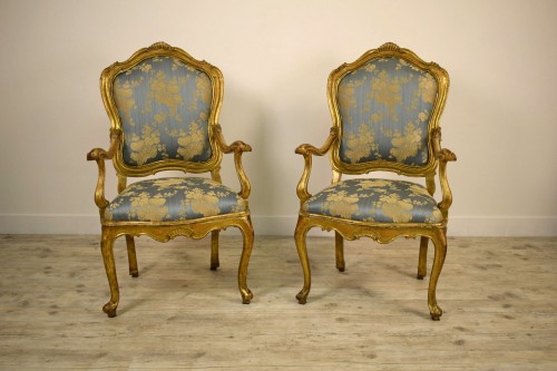 18th Century Pair Of venetian Giltwood Armchairs  - Seating Style Louis XV