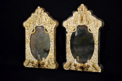 Pair of rare carved bone mirrors, France, Dieppe manufacture, 19th century - Mirrors, Trumeau Style 