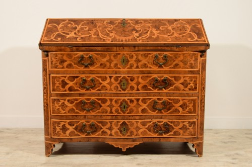 18th century, Italian Inlaid Wood Chest of Drawers with Secretaire  - Furniture Style French Regence