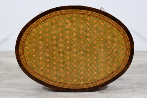 18th century - 18th century, Italian Oval inlaid coffee table by Giuseppe Viglione