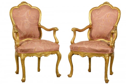 Pair of early 19th Century Italian Giltwood Armchairs