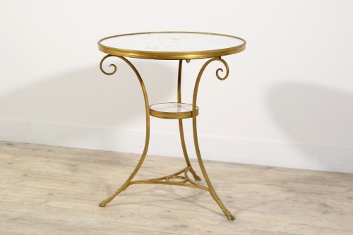 Guéridon en bronze doré, France fin XIXe - Mobilier Style 