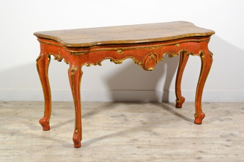 XVIIIe siècle - Console Vénitienne Baroque en bois laqué rouge et doré du XVIIIe siècle