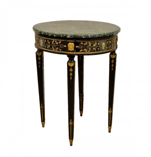 18th Century, Italian Neoclassical Carved and Lacquered Wood Coffee Table