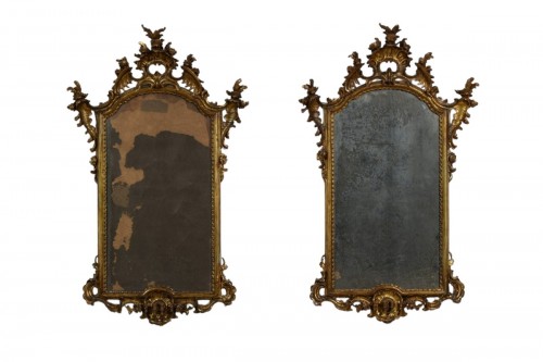 Paire de miroirs en bois sculpté et doré, Naples, XIXe siècle, style Louis XV