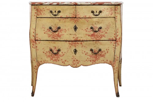 18th century, Italian Polychrome Lacquered Wood Chest of Drawers 