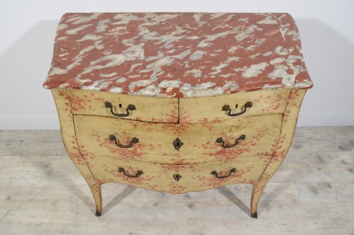 Antiquités - 18th century, Italian Polychrome Lacquered Wood Chest of Drawers 