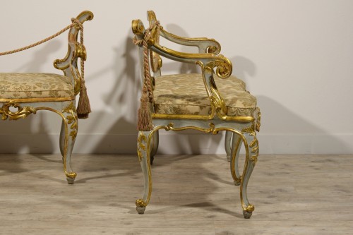 Antiquités - 18th Century, Pair of Italian Baroque Lacquered and Gilt Wood Benches 