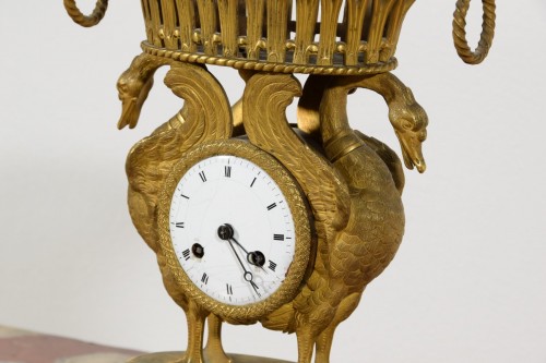 19th century, French Chiselled and Gilt Bronze Table Clock - 
