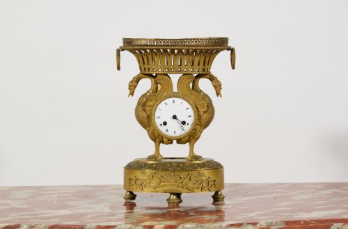 19th century, French Chiselled and Gilt Bronze Table Clock - Empire